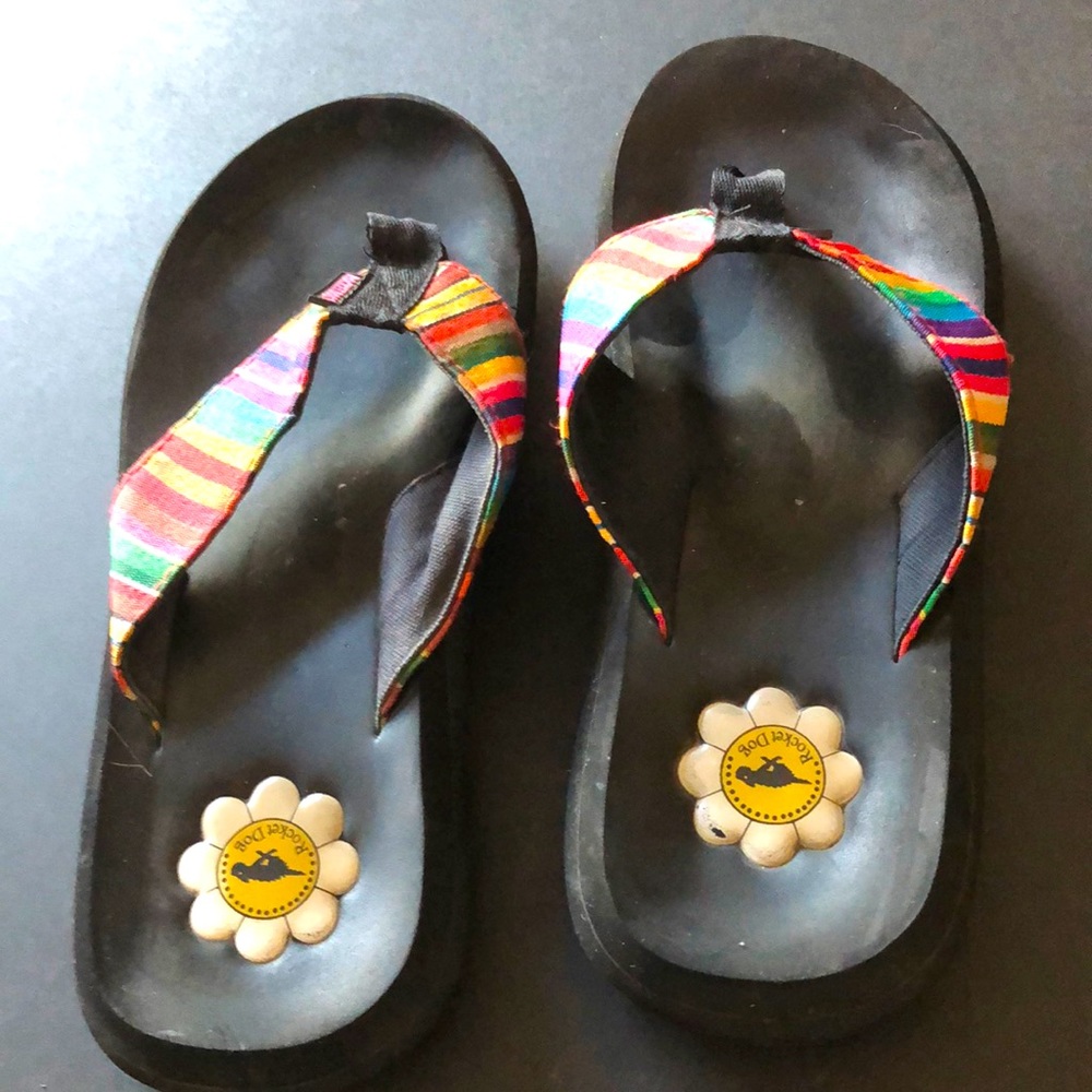 Rocket Dog multicolored flip flops